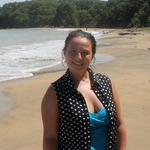 Meet your Posher, Arielle